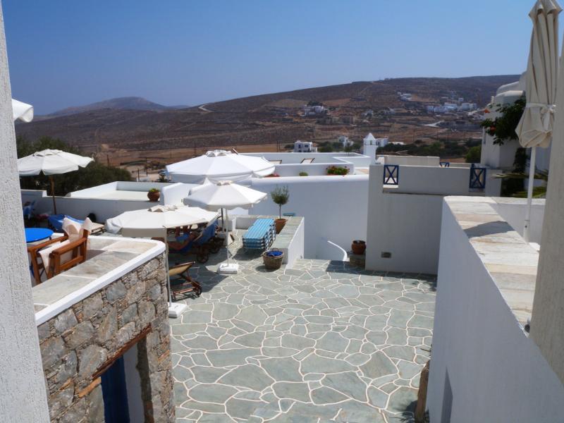 Folegandros Apartments エクステリア 写真
