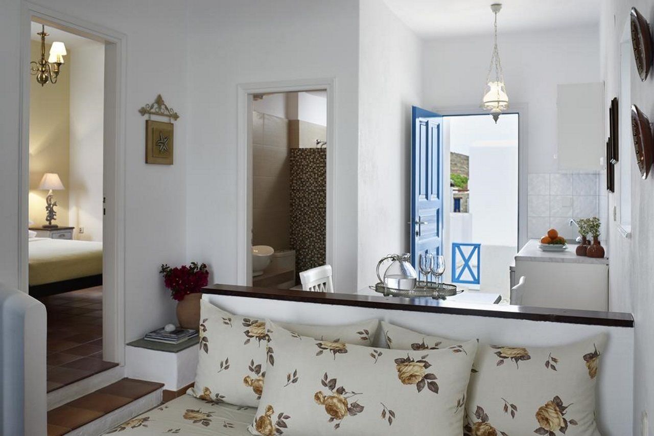 Folegandros Apartments エクステリア 写真