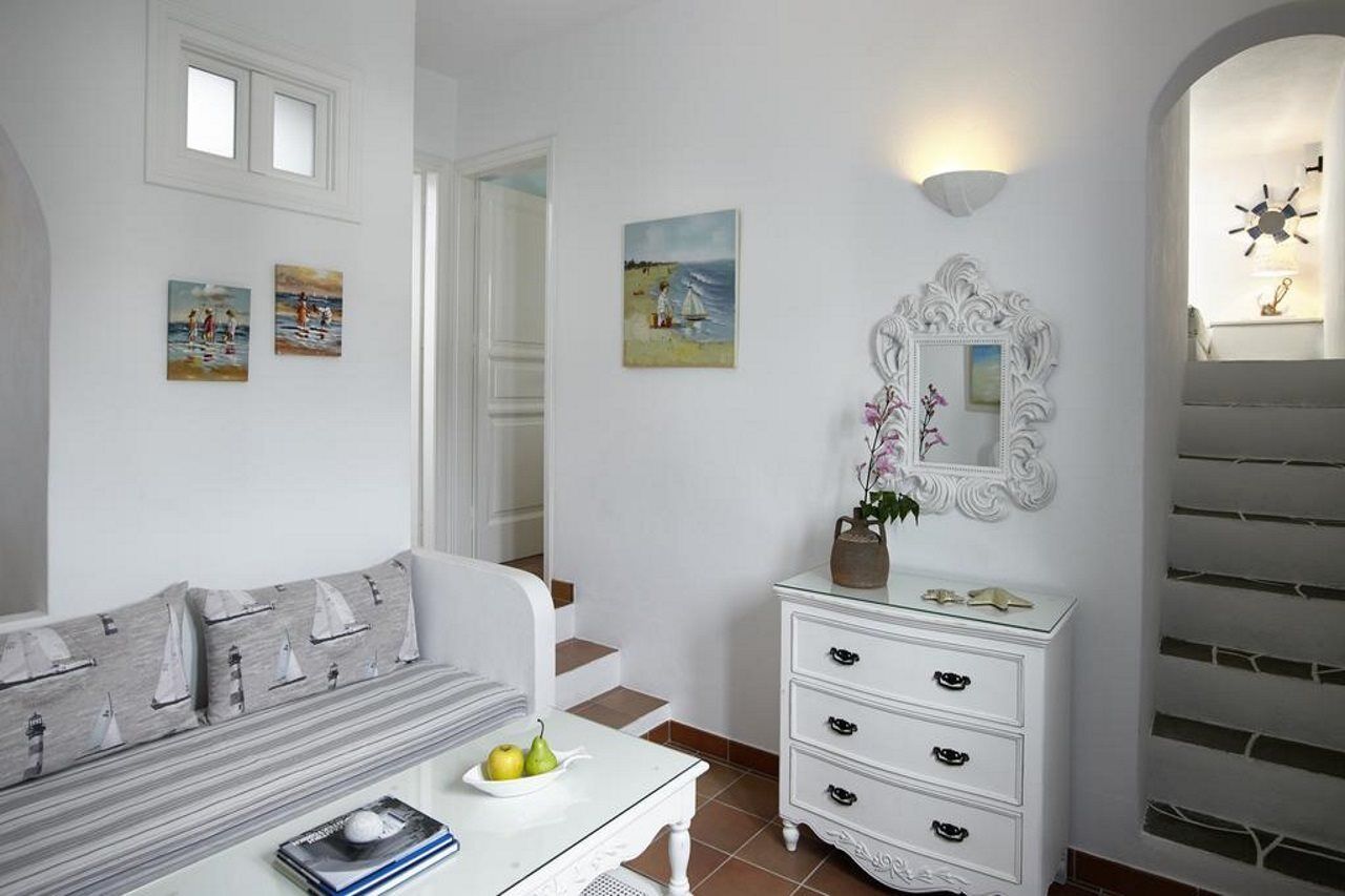 Folegandros Apartments エクステリア 写真