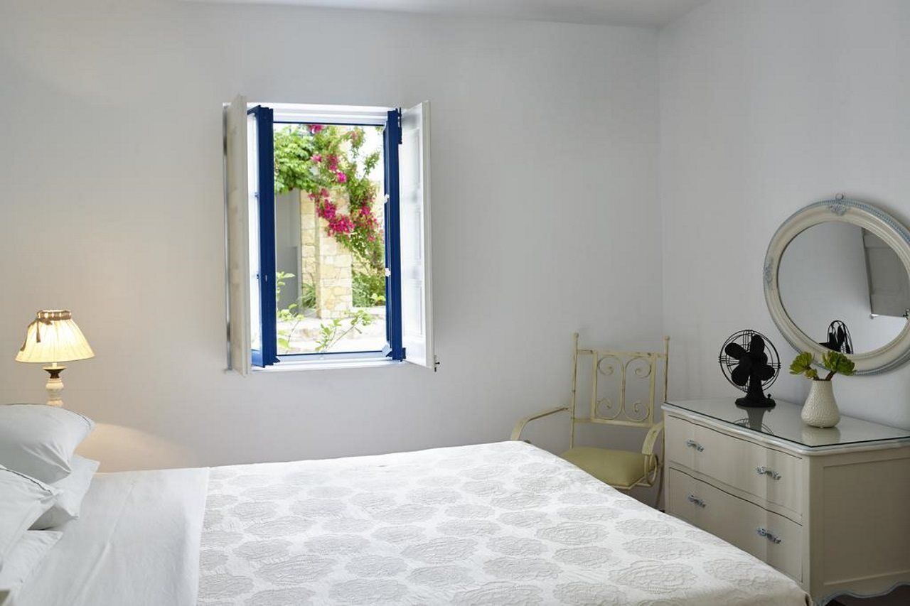 Folegandros Apartments エクステリア 写真